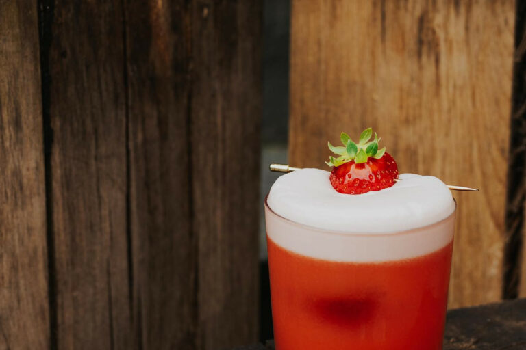 Restaurant Gutschein BLACK FOREST BAR by henn Hamburg