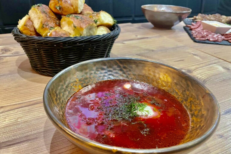 Restaurant Gutschein Jenka  Restaurant & Bar Düsseldorf