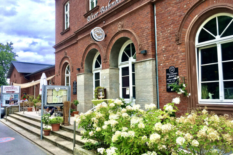 Restaurant Gutschein Pinos Restaurant im Alten Bahnhof Kettwig Essen