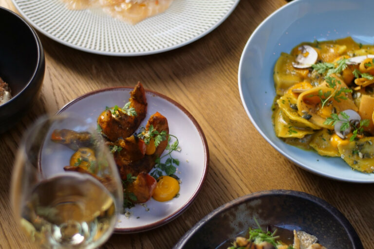 Restaurant Gutschein für DOM Grill Kitchen Bar